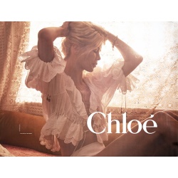 Affiche originale Claudia Schiffer pour Chloé, "Claudia assise"