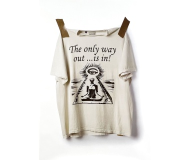 Affiche originale par Josué Thomas, visuel "THE ONLY WAY OUT IS IN!"