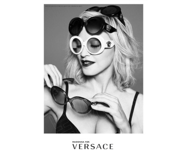 Madonna, égérie de Versace pour la collection Eyewear 2015