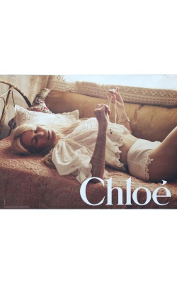 Affiche originale Claudia Schiffer pour Chloé, "Claudia sur le dos"