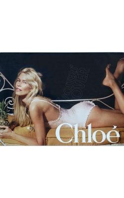 Affiche originale Claudia Schiffer pour Chloé, "Claudia sur le ventre"