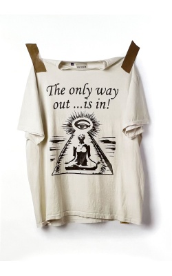 Affiche originale par Josué Thomas, visuel "THE ONLY WAY OUT IS IN!"