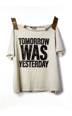 Affiche originale par Josué Thomas, visuel "TOMORROW WAS YESTERDAY"